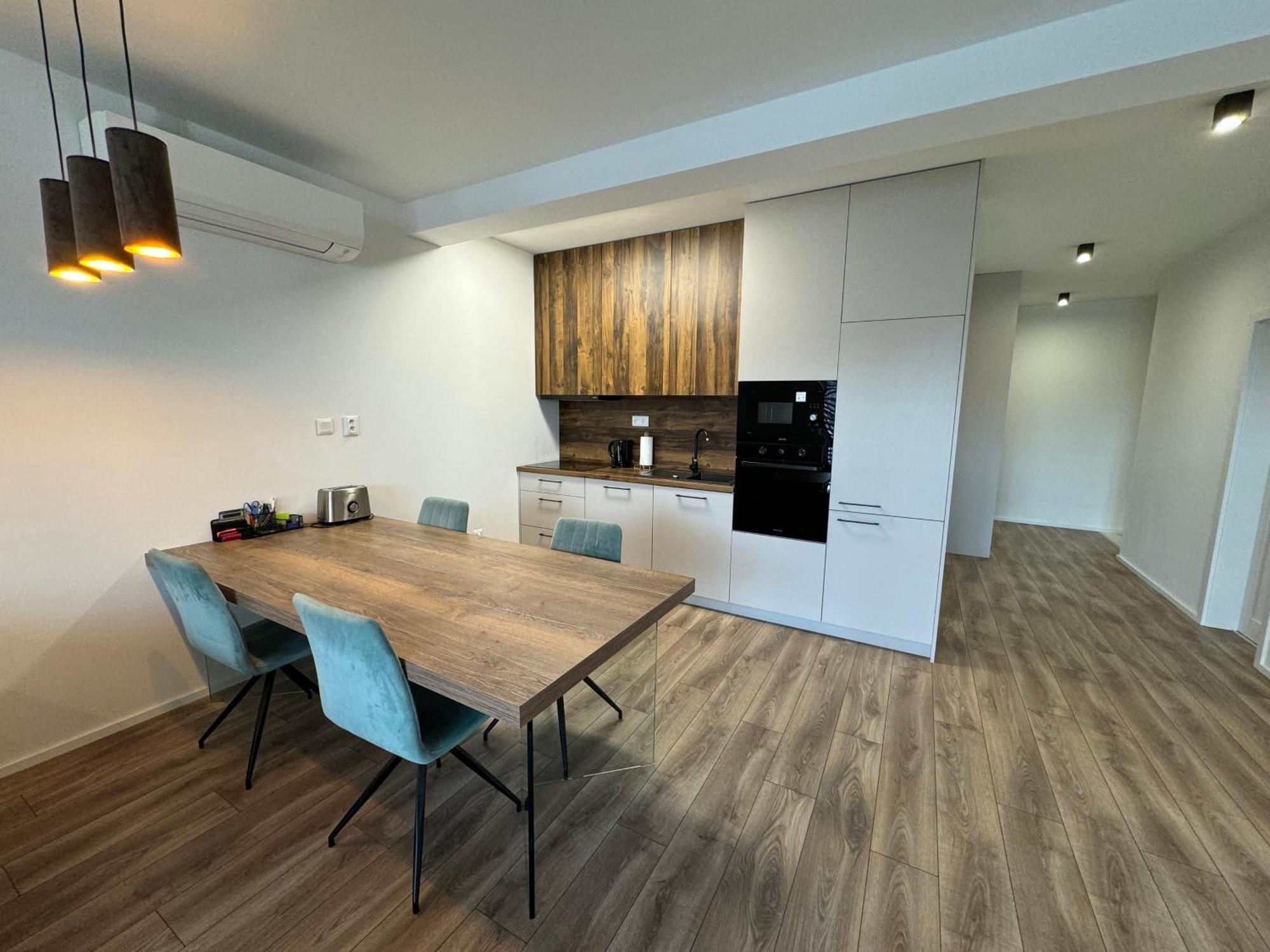 Project Ik Luxury Apartments Sered' Dış mekan fotoğraf